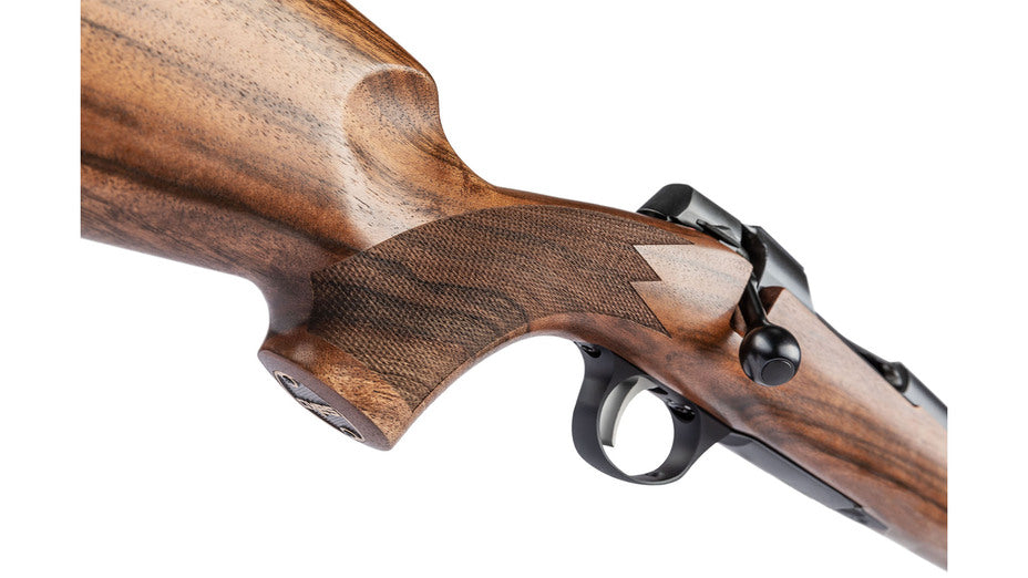SAKO 90 HUNTER .243 Win., Lauflänge 20", Drall 8", Rückstecher, 5 Schuss, geölter Holzschaft mit bayer. Backe, ohne Visierung, MG M15x1